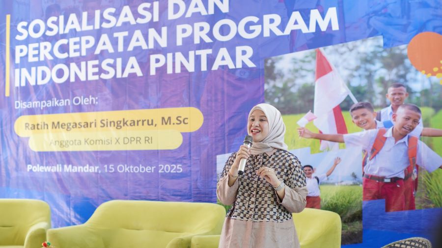 Ratih Singkarru Imbau Masyarakat Sulbar Manfaatkan Beasiswa PIP